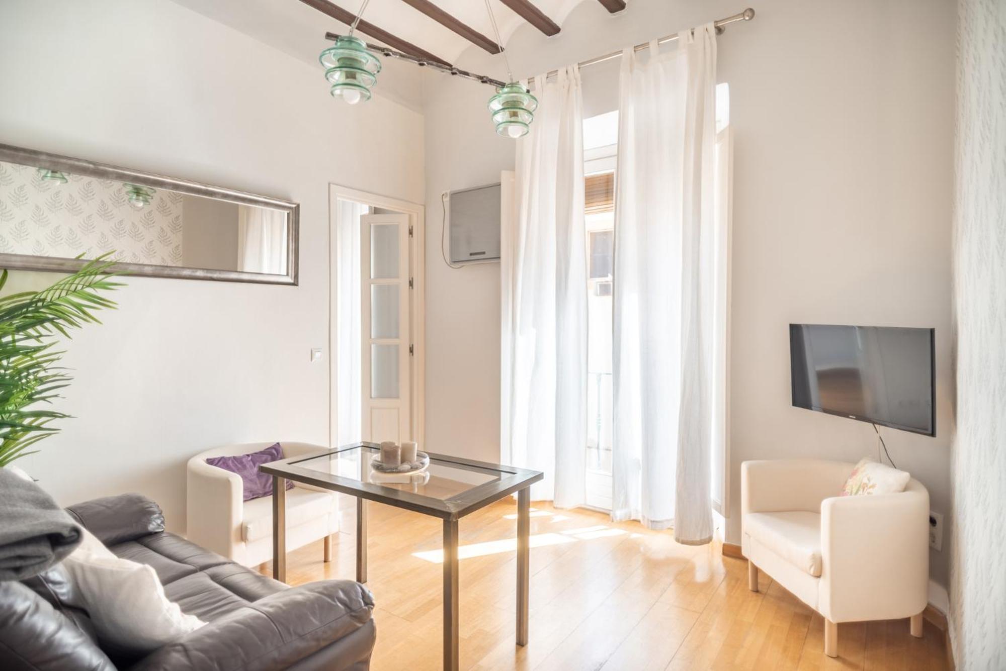 Апартаменты Beautiful And Bright- 1Bd 1Bth- Center Севилья Экстерьер фото