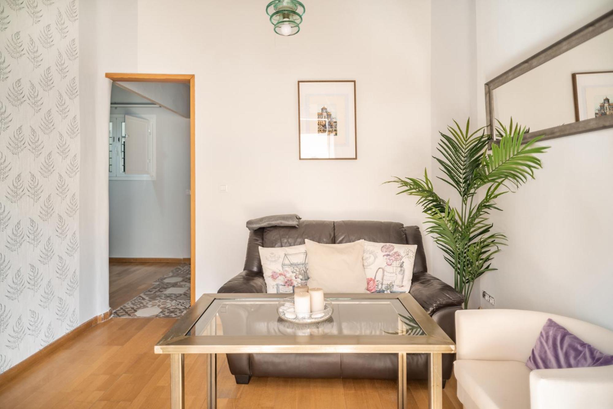 Апартаменты Beautiful And Bright- 1Bd 1Bth- Center Севилья Экстерьер фото